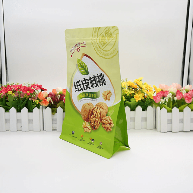 Bolsa com zíper com material composto